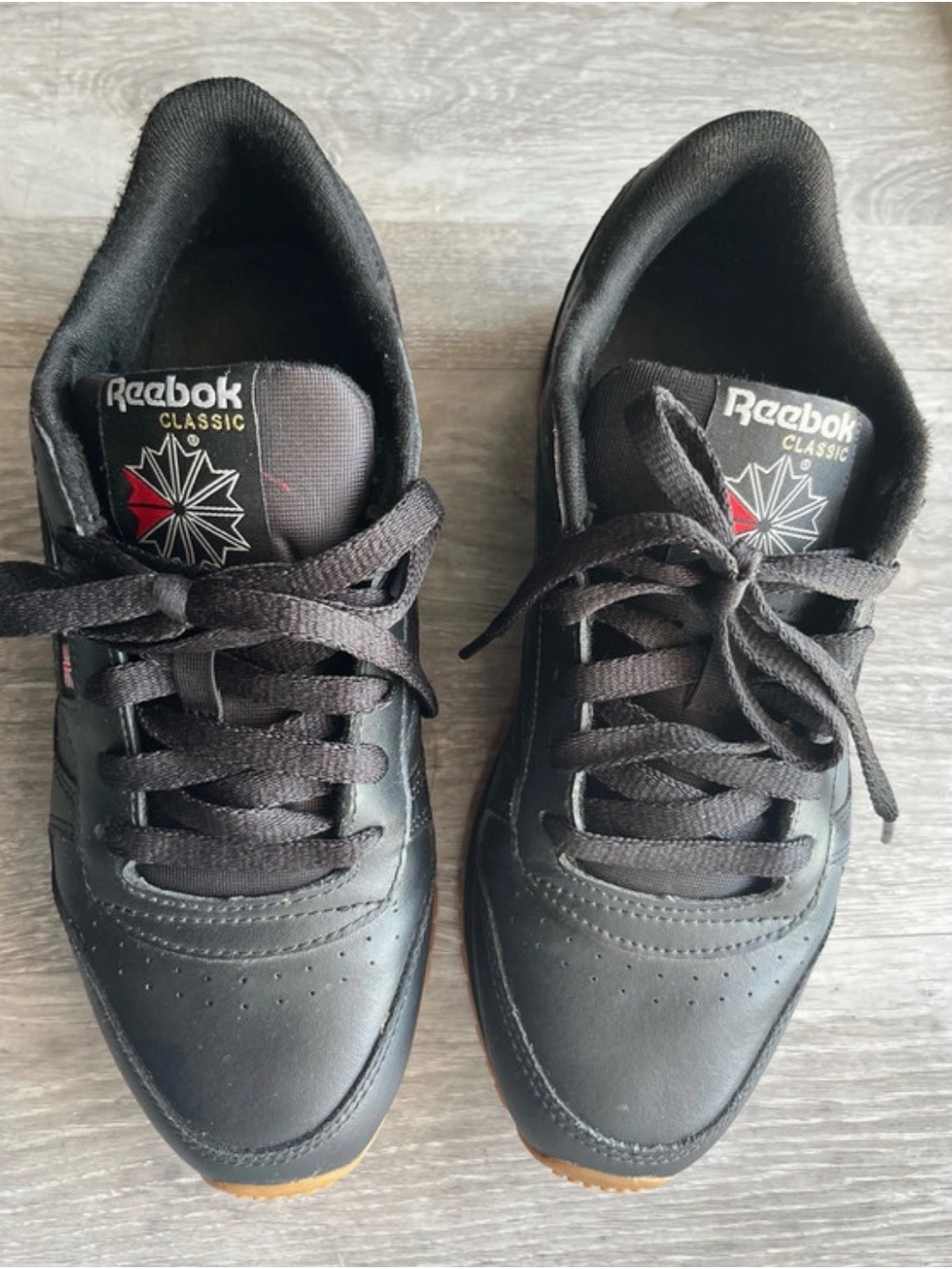 Reebok Classic Women’s Black Sneakers